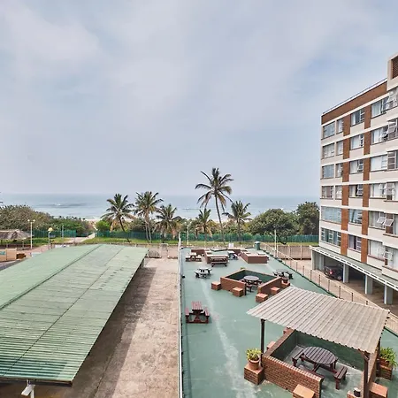 Happy Days Holiday Apartments Amanzimtoti Exterior photo